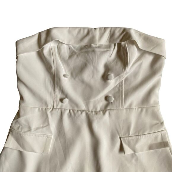NWOT Lulus Upscale Pose White Button-Front Strapless Romper Sz L Feminine Skort - Picture 7 of 15